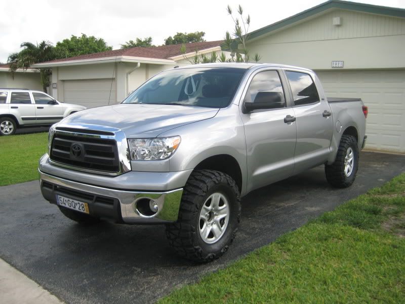 Rough Country 6" On 2wd CM Installed. | Toyota Tundra Discussion Forum