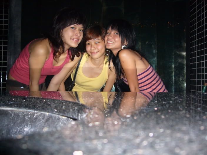 Image hosting by Photobucket