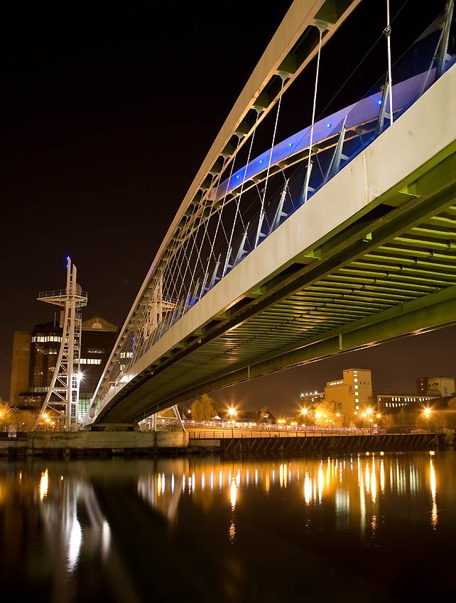 IMAGE: http://i24.photobucket.com/albums/c19/sandpiperphotos/6838med.jpg