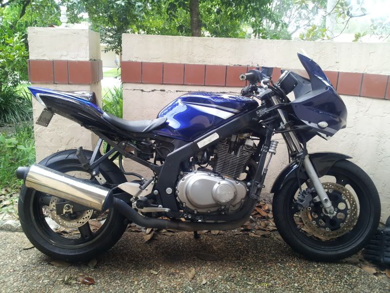 suzuki gs500 tyre size