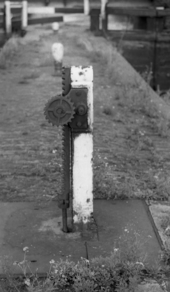 Zen_009_27_Kentish_Town_Lock.jpg