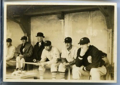 Lou Gehrig Bench