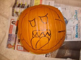 Boo sketched on a punkin.