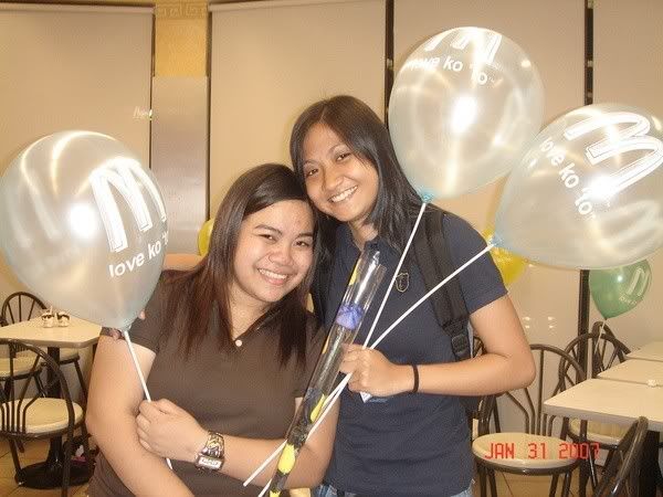 amor est vitae essentia. amor est vitae essentia.