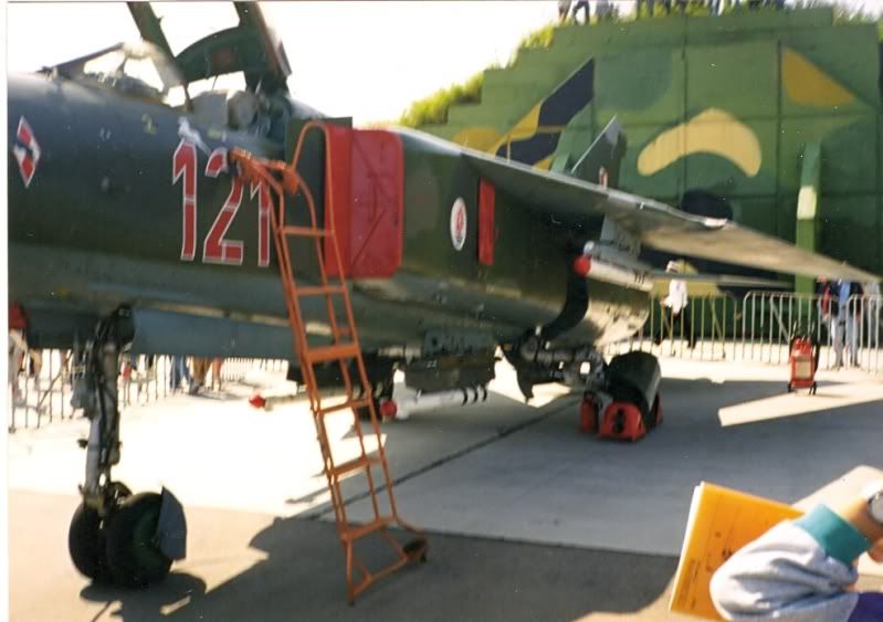 MiG-23-0005.jpg