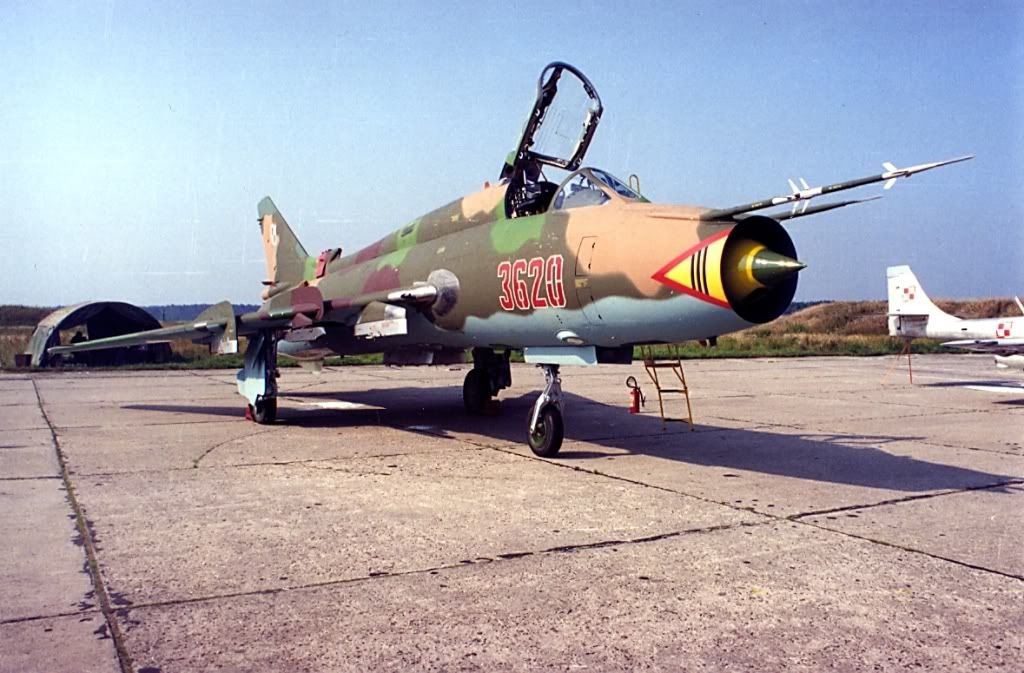 Su-22M4-0009.jpg