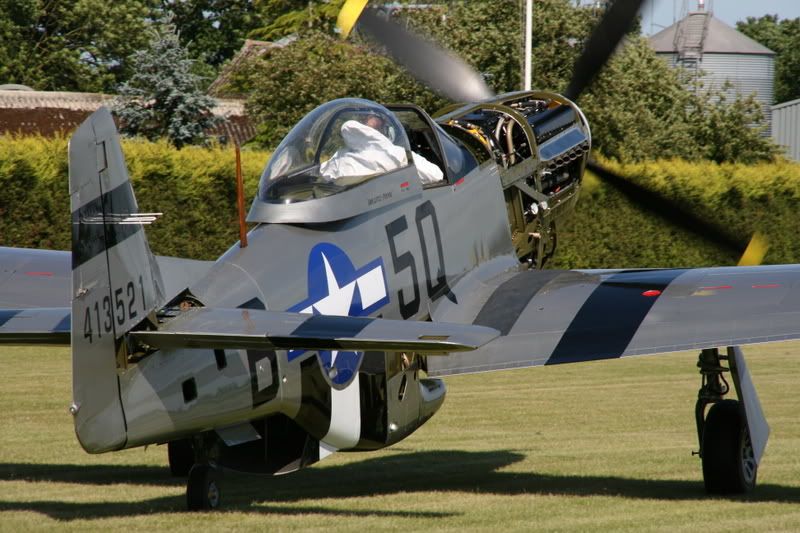 http://i24.photobucket.com/albums/c31/Yak11Fan/Hardwick220608Engine174.jpg