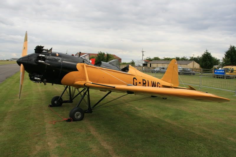 http://i24.photobucket.com/albums/c31/Yak11Fan/HardwickMildenTibenhamBreightonJ-13.jpg