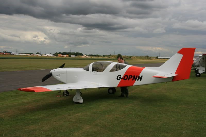 http://i24.photobucket.com/albums/c31/Yak11Fan/HardwickMildenTibenhamBreightonJ-15.jpg