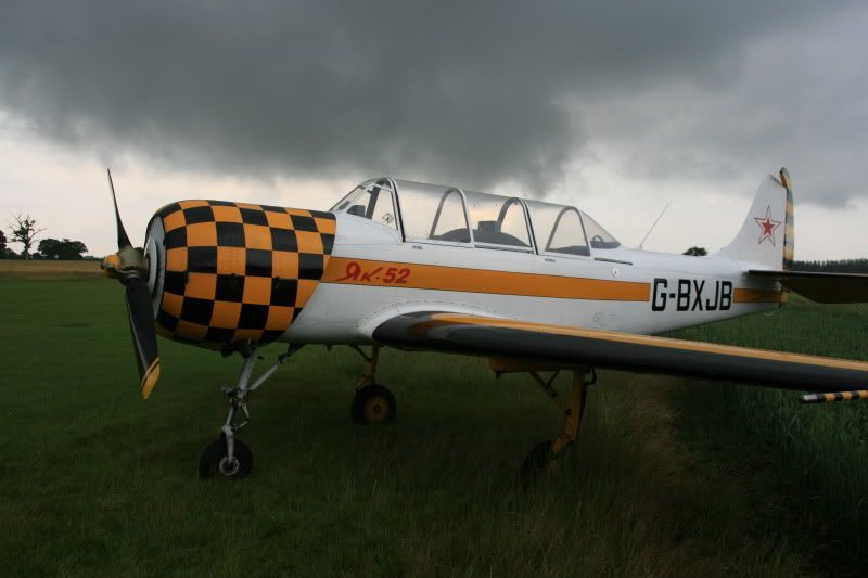 http://i24.photobucket.com/albums/c31/Yak11Fan/HardwickMildenTibenhamBreightonJ-37.jpg