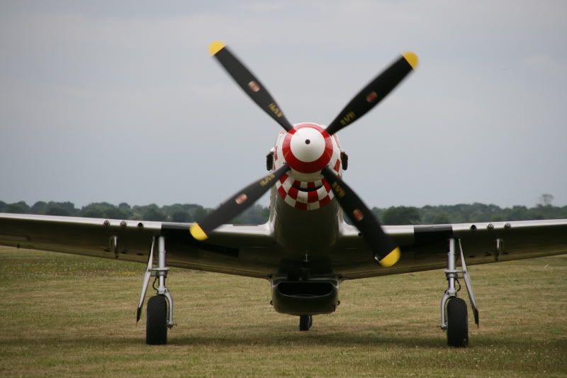 http://i24.photobucket.com/albums/c31/Yak11Fan/HardwickMildenTibenhamBreightonJ-6.jpg