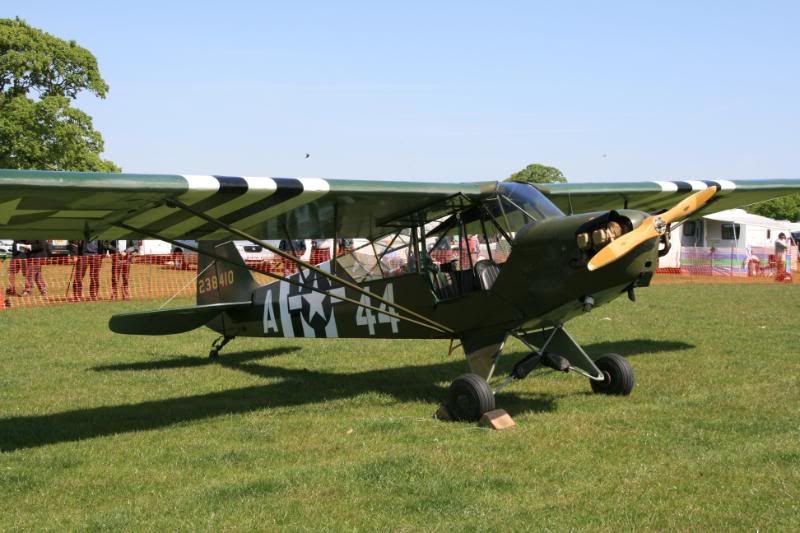 http://i24.photobucket.com/albums/c31/Yak11Fan/Henham100509031.jpg