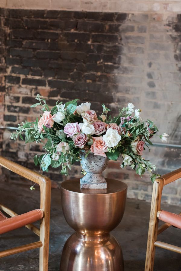  Modern Industrial Meets Rose Gold Romance Wedding Inspiration