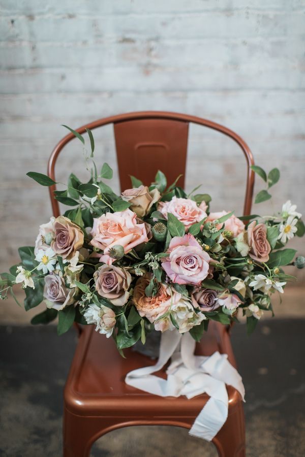  Modern Industrial Meets Rose Gold Romance Wedding Inspiration