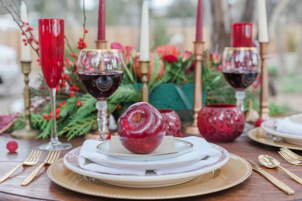  A Winter Elopement with Rich Red Tones & Gold