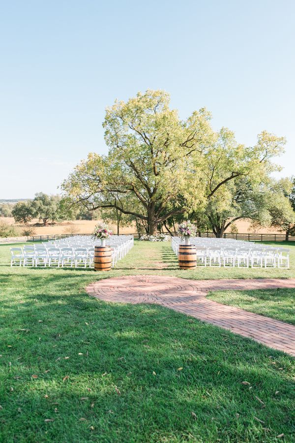  Romantic Garden Wedding Inspiration