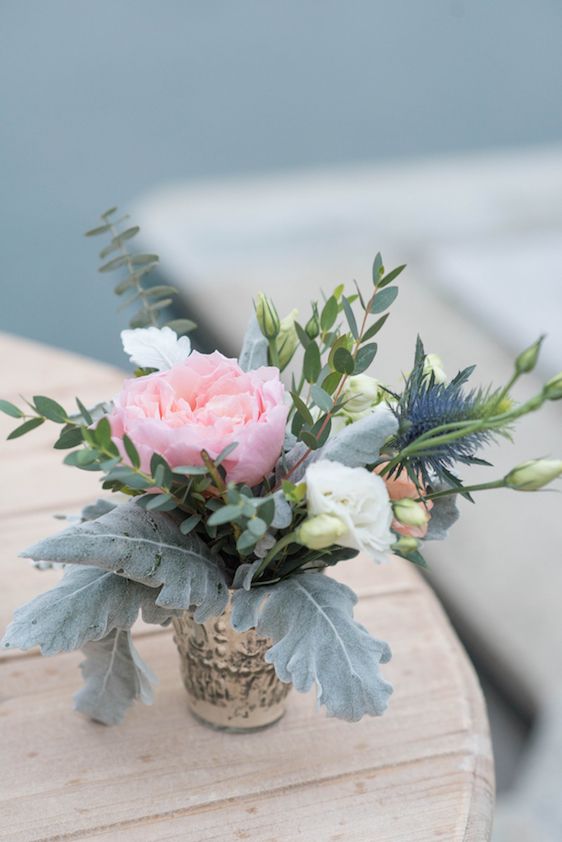  Wedding Inspiration Featuring Pantone's Rose Quartz & Serenity 