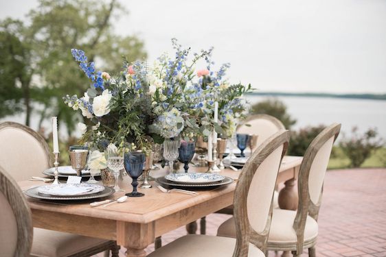  Wedding Inspiration Featuring Pantone's Rose Quartz & Serenity 