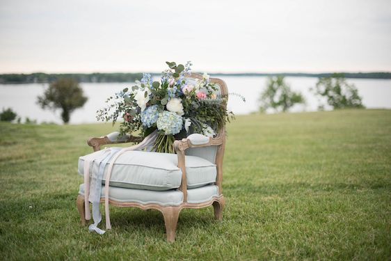  Wedding Inspiration Featuring Pantone's Rose Quartz & Serenity 