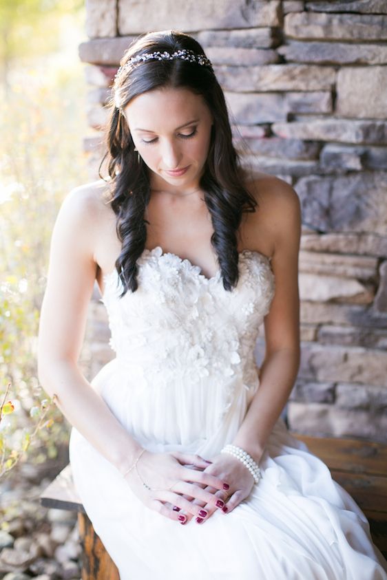  Cozy Fall Colorado Ranch Wedding