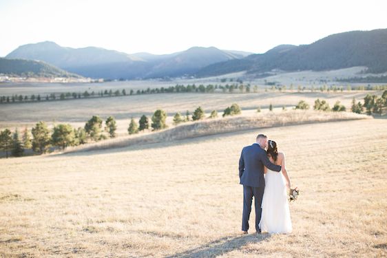  Cozy Fall Colorado Ranch Wedding