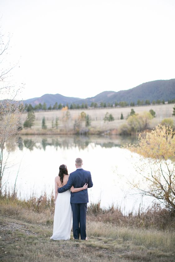  Cozy Fall Colorado Ranch Wedding