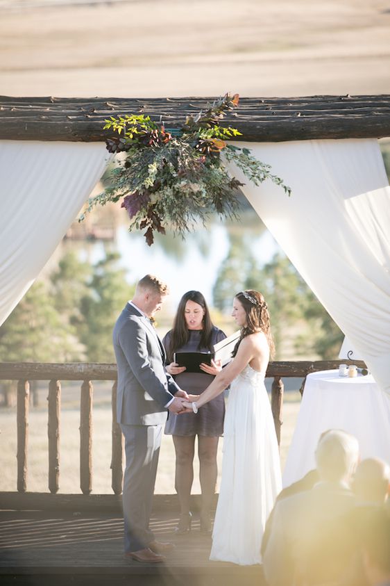  Cozy Fall Colorado Ranch Wedding