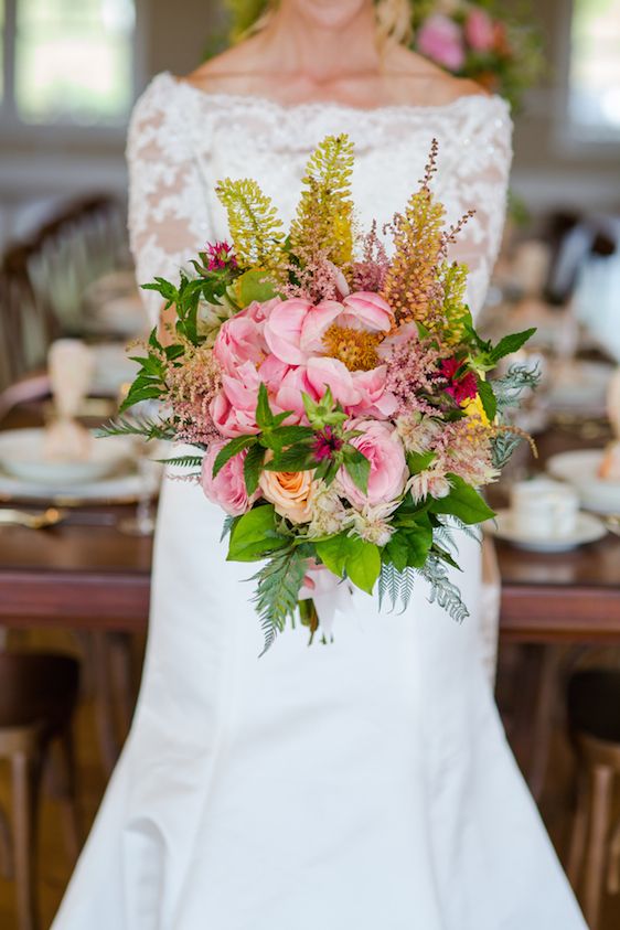  Sweet Southern Peach Ranch Wedding, Katie Corinne Photography, Planning by Yibe Bridal Concierge, florals by Sweet Southern Charm Wedding and Events