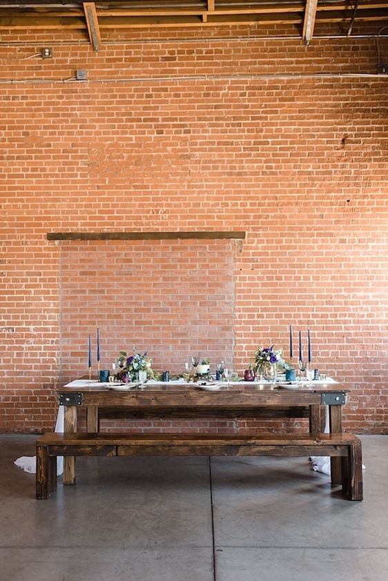  Urban Elegance in an Industrial Warehouse 