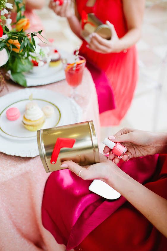  Galentine's Day Gala with Tangerine Sangria, Captured by Laura Foote Photography, Styling by Amber Veatch Designs, Florals by Ashton Events