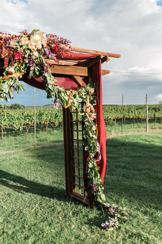  Vintage Inspired Vineyard Wedding Editorial