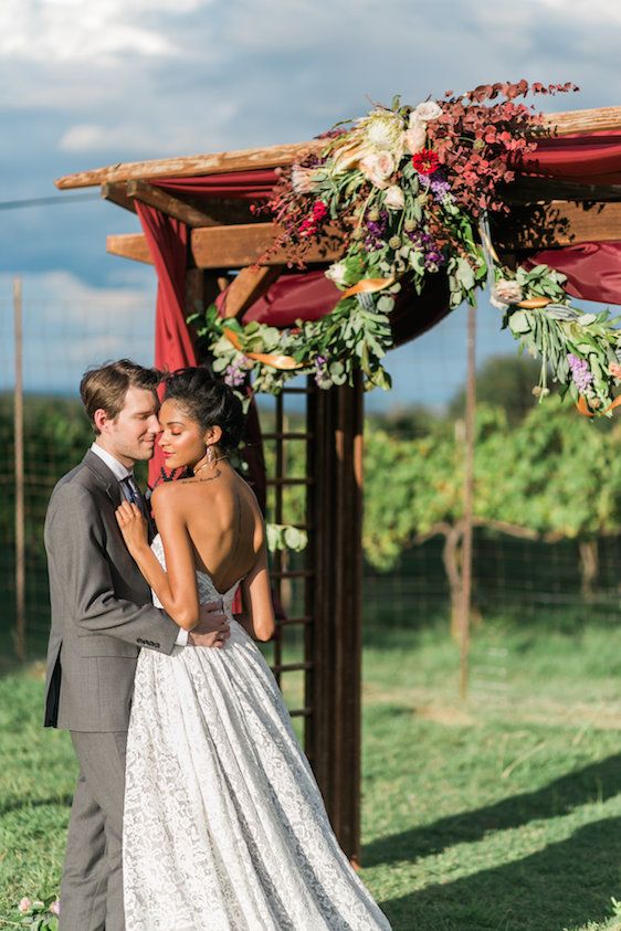  Vintage Inspired Vineyard Wedding Editorial