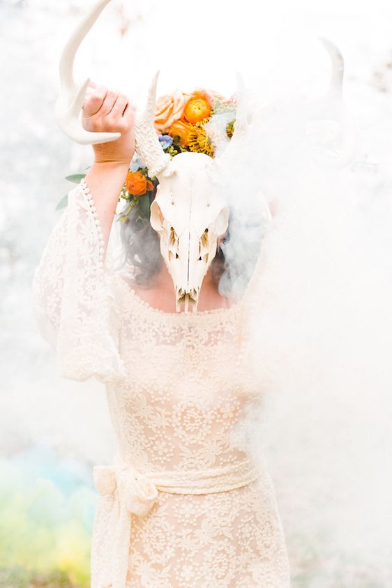  Whimsical Boho Wedding Inspiration, Brooke Michelle Photography, Honeydew Vintage, Lark Floral, A Griffin Events