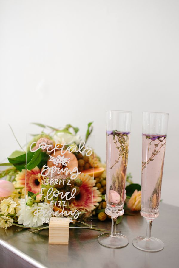  Intimate Wedding Inspiration with Bright Details