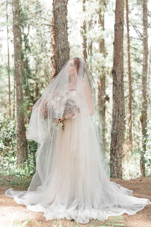  Ethereal Fairytale Vibes with Opulent Elegance Galore