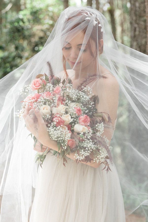  Ethereal Fairytale Vibes with Opulent Elegance Galore