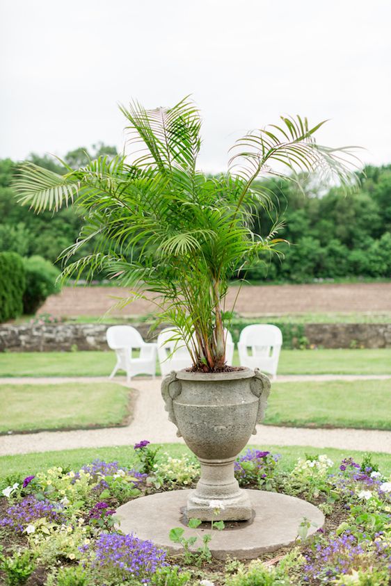  Peony Filled Garden Wedding with Vintage Details, Maison Meredith Photography