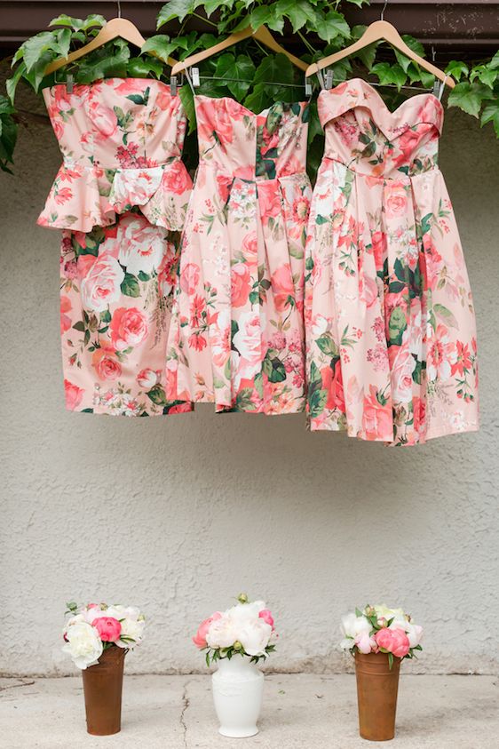  Peony Filled Garden Wedding with Vintage Details, Maison Meredith Photography