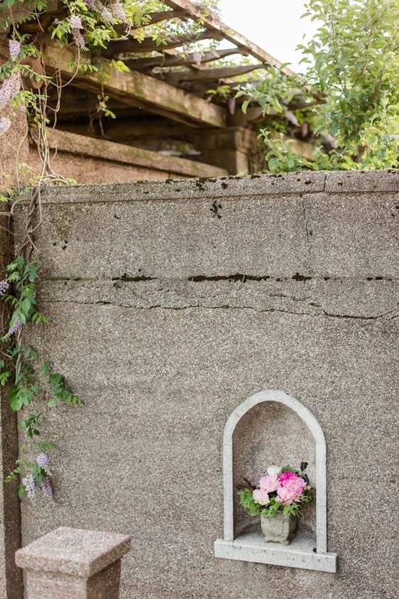  Peony Filled Garden Wedding with Vintage Details, Maison Meredith Photography