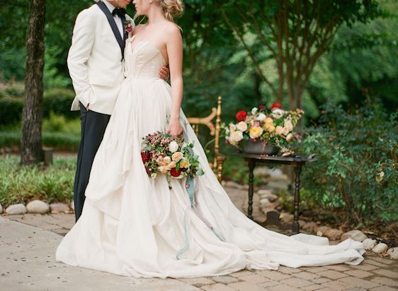  Moody Fall Wedding Inspiration with Lush Florals, Photography by Emily Katharine, Event Design by Lindsey Zamora, Florals by Poppy Lane Design