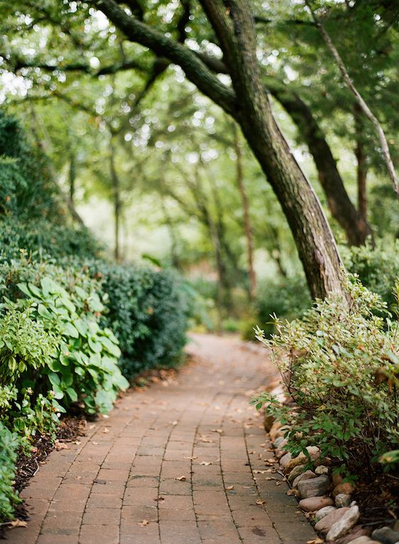  Moody Fall Wedding Inspiration with Lush Florals, Photography by Emily Katharine, Event Design by Lindsey Zamora, Florals by Poppy Lane Design