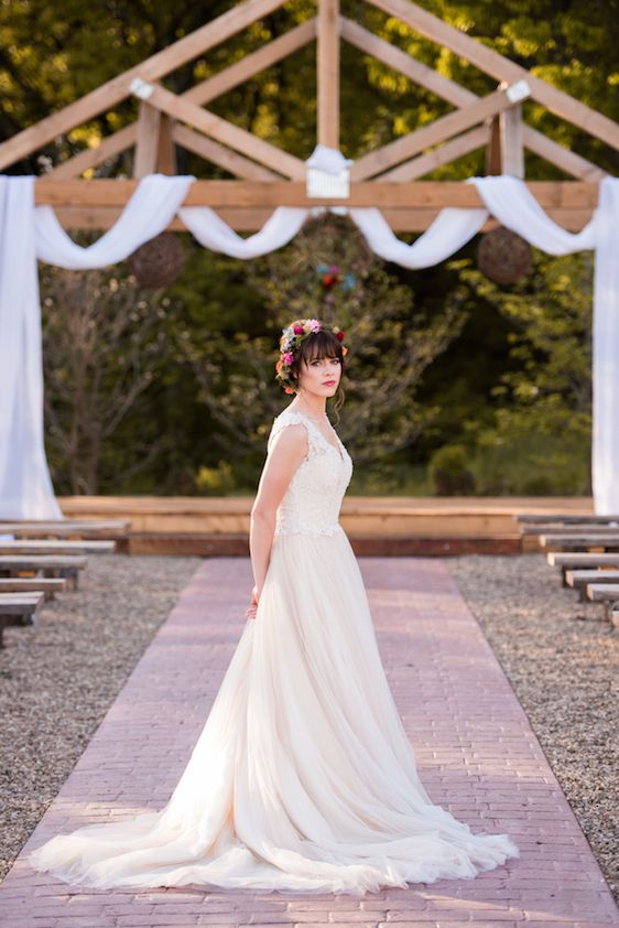  Bold + Colorful Meet Rustic Bohemian Chic, Jessica Yates Photography, Event design by Spaces by Sarah Beth, floral design by The Flower Merchant 