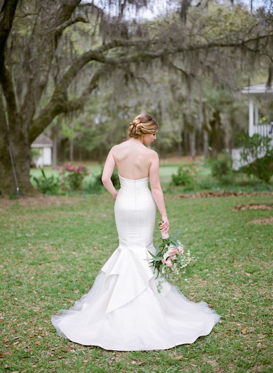  A Styled Wedding at Hopsewee Plantation, Ava Moore Photography, Smells Like Peonies Events, Wild Flowers Inc.