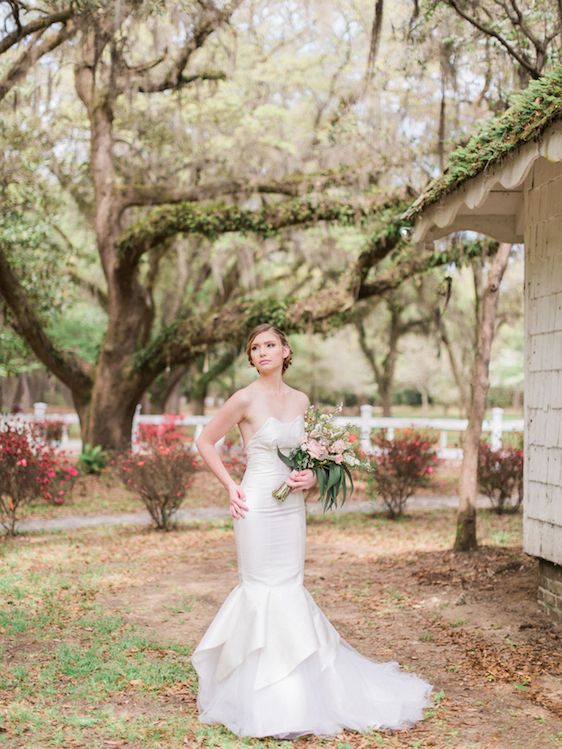  A Styled Wedding at Hopsewee Plantation, Ava Moore Photography, Smells Like Peonies Events, Wild Flowers Inc.