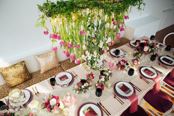  A Modern Soirée with Berry Tones, Gold & Jet Black