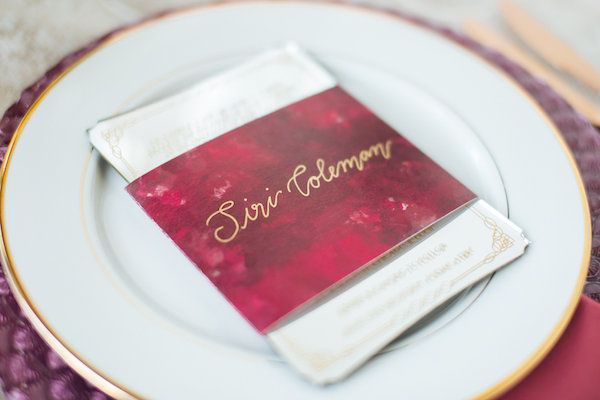  A Modern Soirée with Berry Tones, Gold & Jet Black