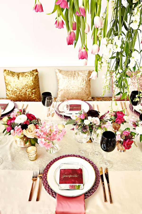  A Modern Soirée with Berry Tones, Gold & Jet Black