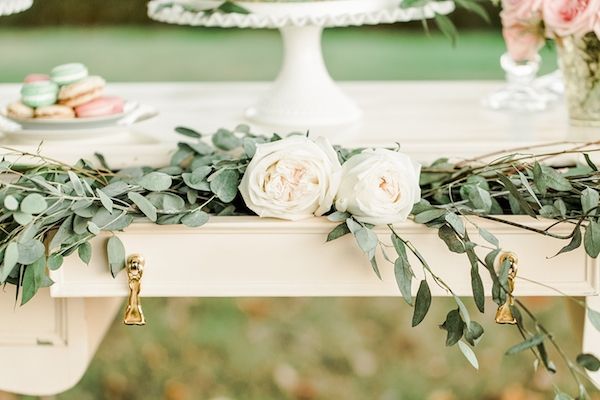  Classic Elegance in Mint & Blush 