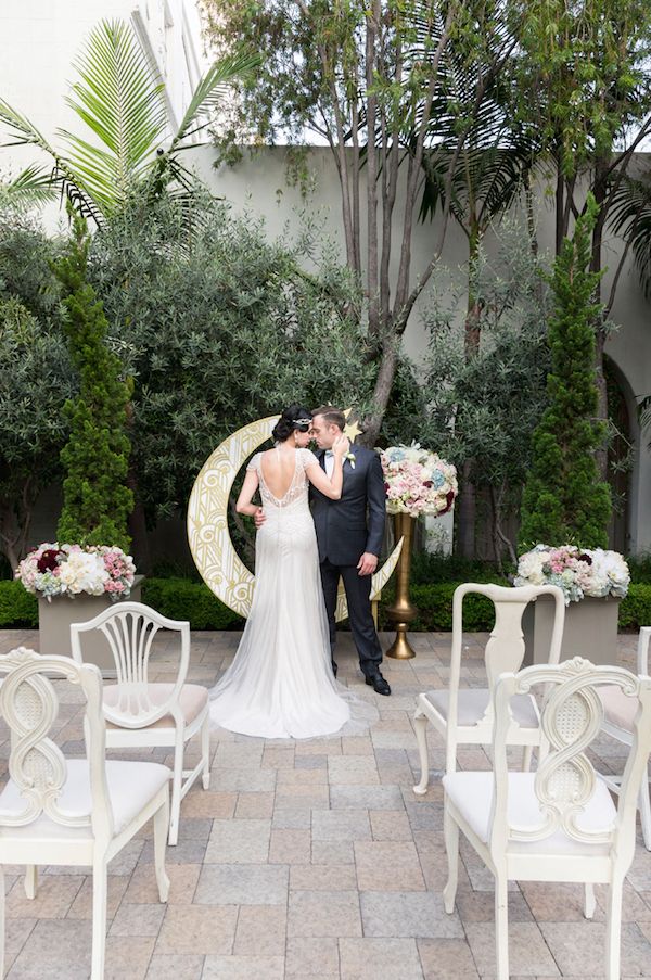   Art Deco Inspired Wedding Featuring the Colors of the Year for 2016