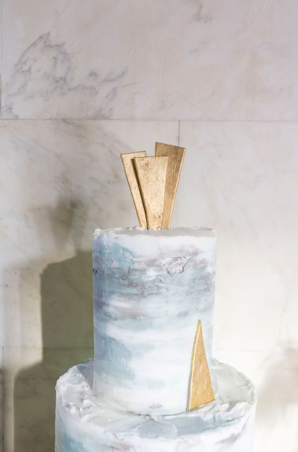   Art Deco Inspired Wedding Featuring the Colors of the Year for 2016